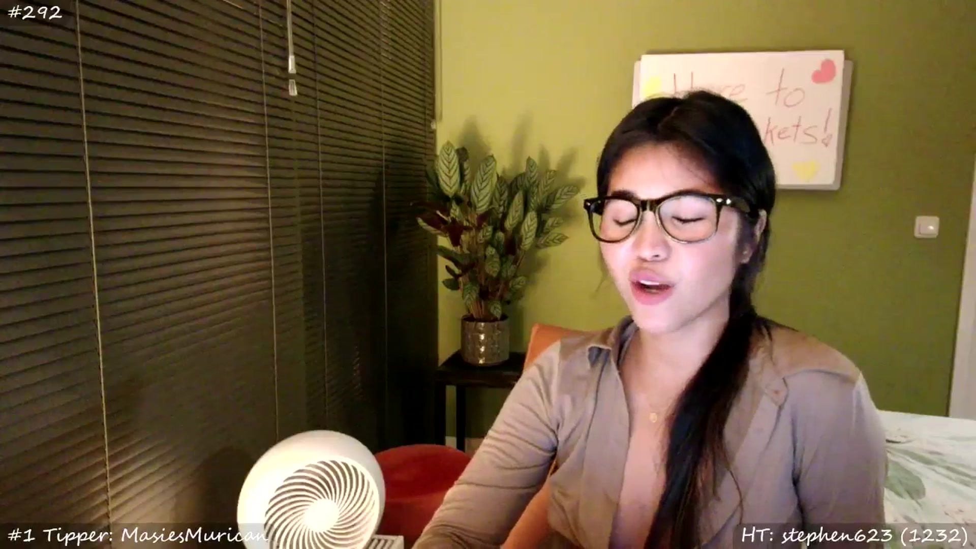 Gallery image thumbnail from MissMasie's myfreecams stream on, 07/26/2025, 24:10 image 16 of 20