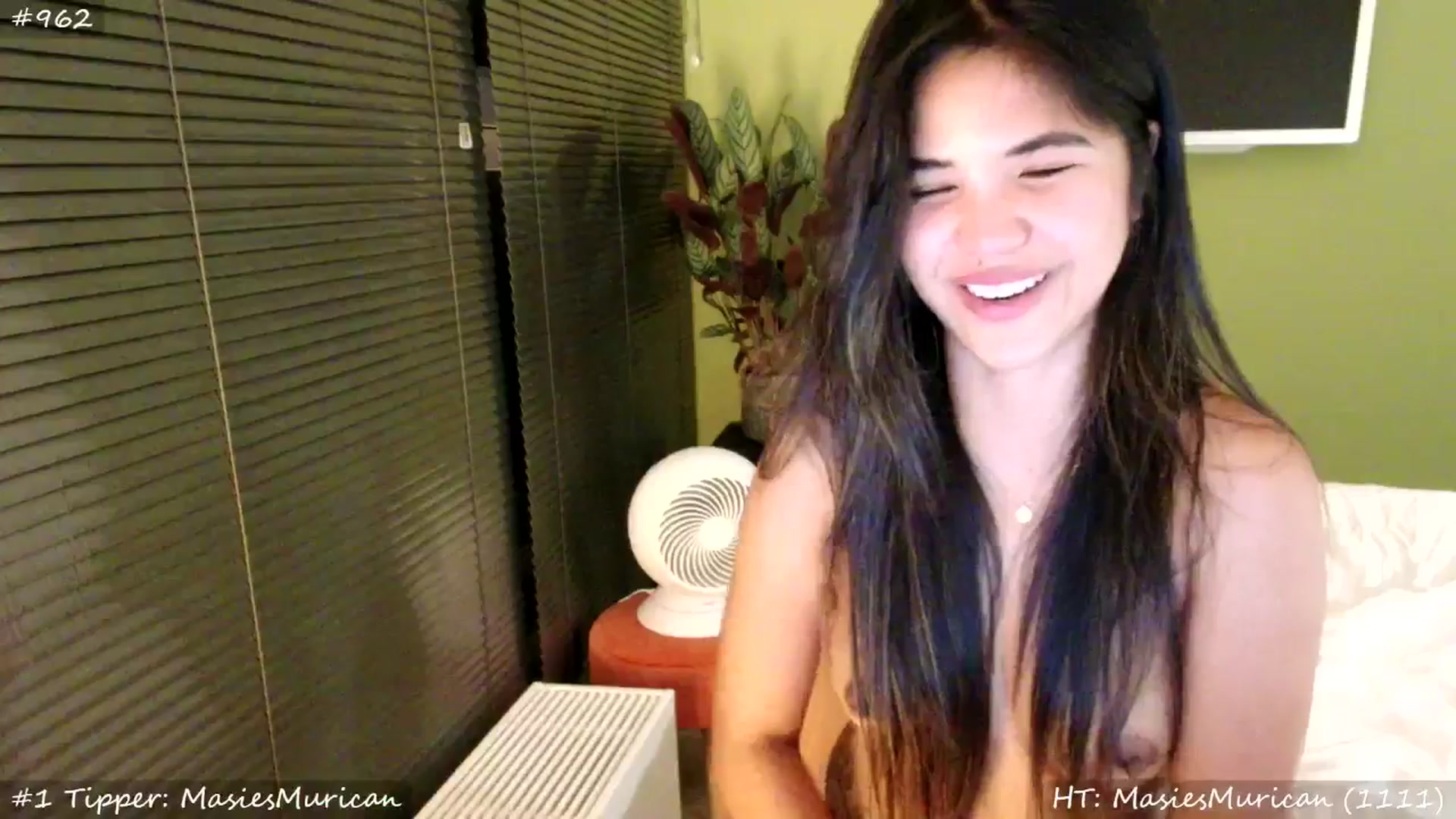 Gallery image thumbnail from MissMasie's myfreecams stream on, 08/29/2025, 23:22 image 20 of 20