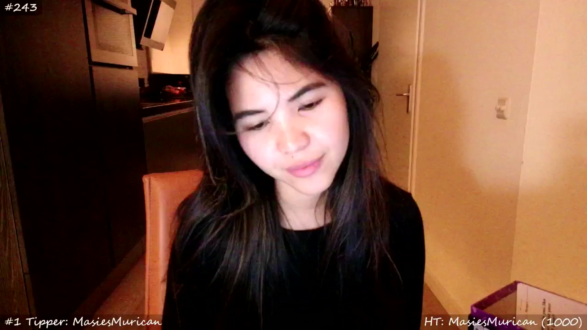 Gallery image thumbnail from MissMasie's myfreecams stream on, 10/05/2025, 07:43 image 5 of 20