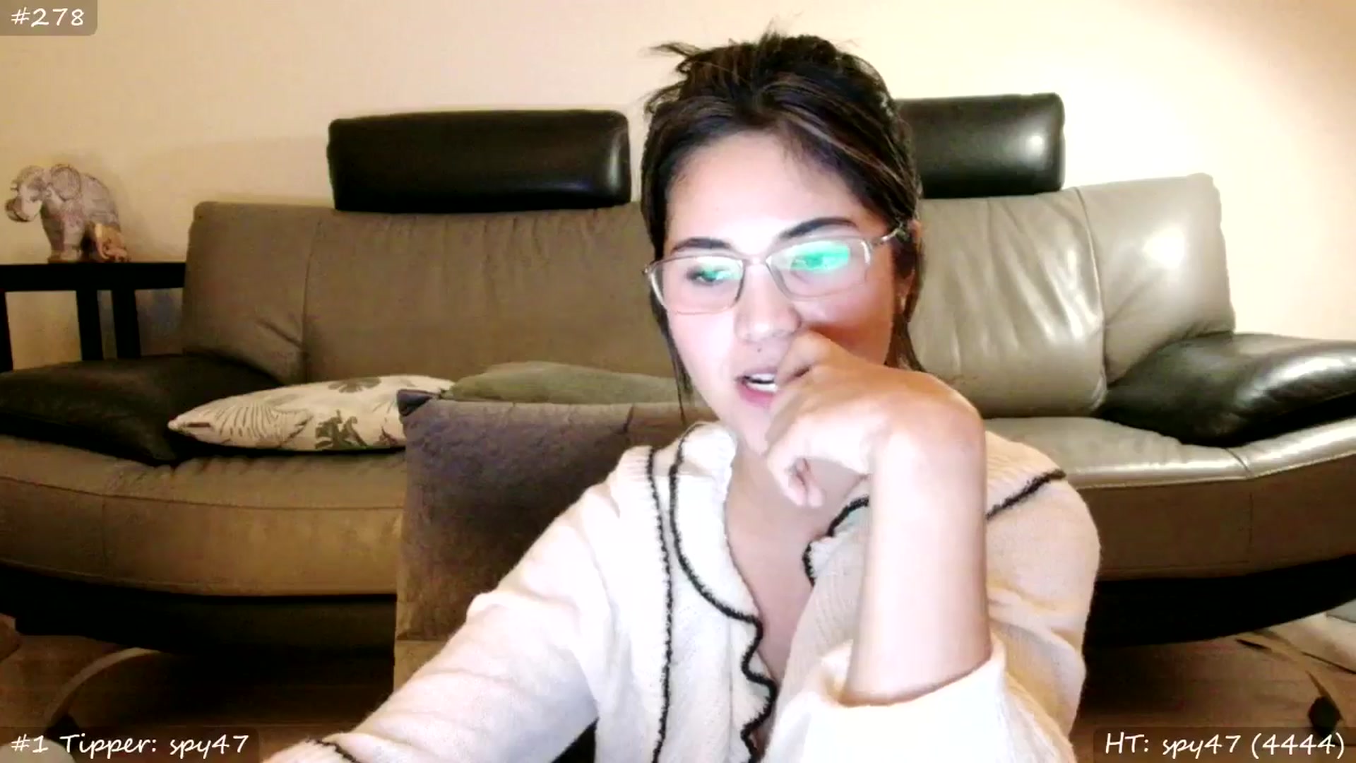 Gallery image thumbnail from MissMasie's myfreecams stream on, 11/30/2025, 07:29 image 14 of 20