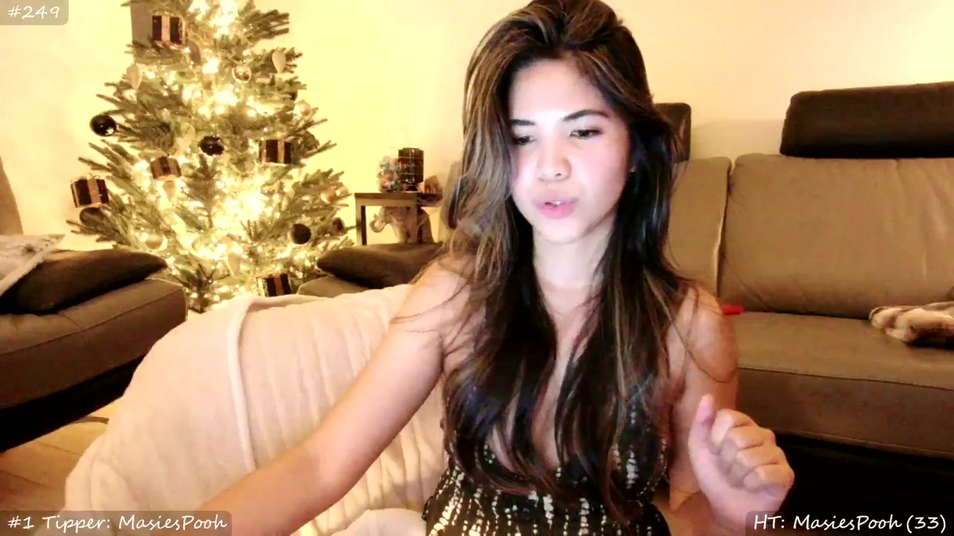 Gallery image thumbnail from MissMasie's myfreecams stream on, 12/07/2025, 22:06 image 7 of 20
