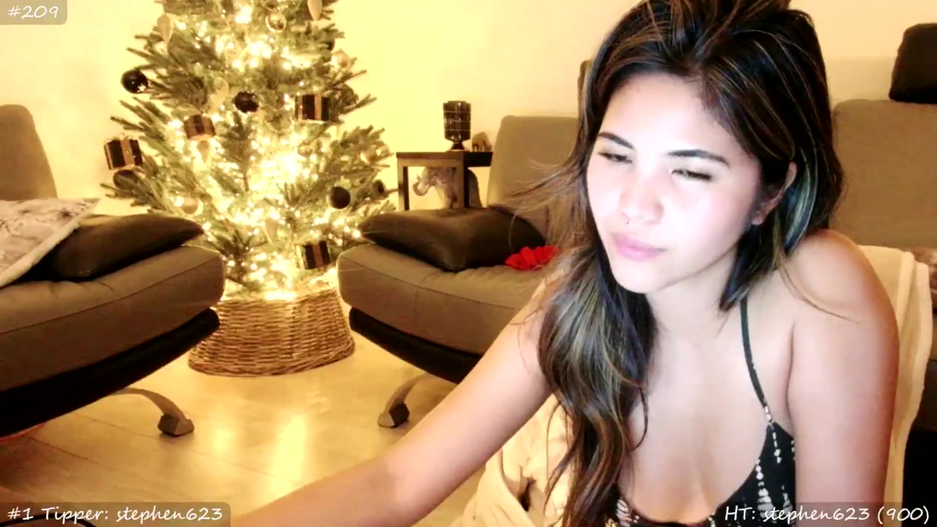 Gallery image thumbnail from MissMasie's myfreecams stream on, 12/07/2025, 22:06 image 19 of 20