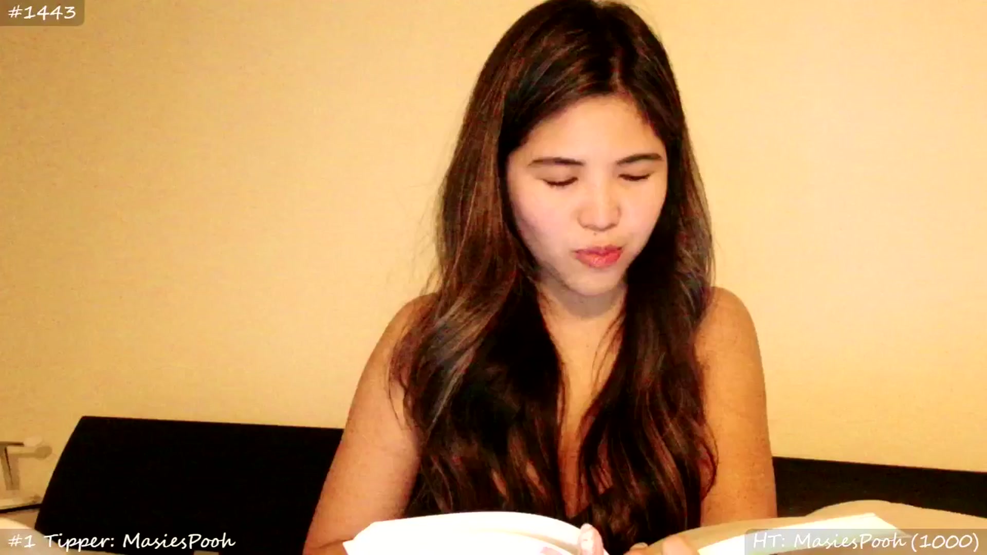 Gallery image thumbnail from MissMasie's myfreecams stream on, 01/09/2026, 23:07 image 17 of 20