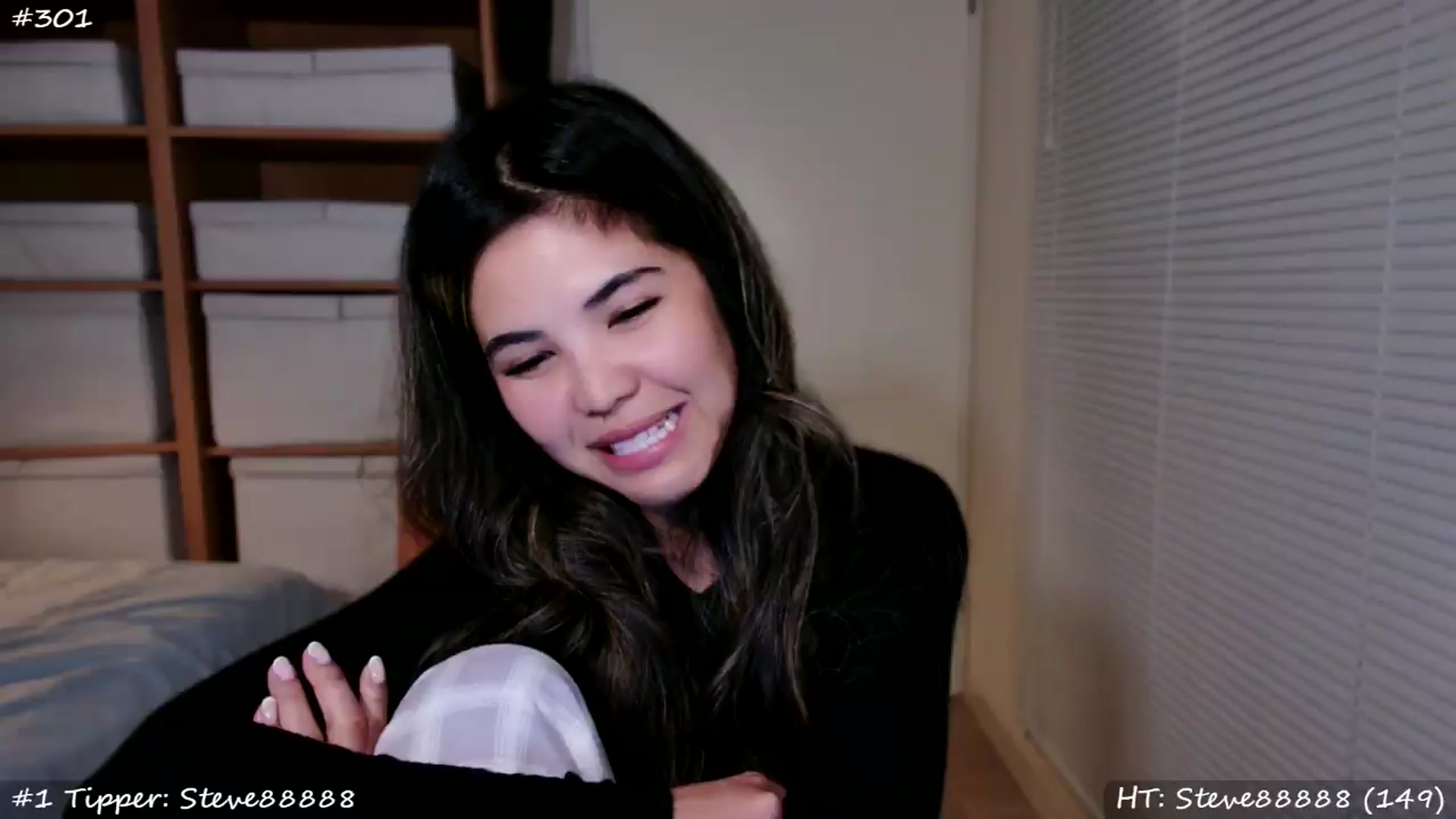Gallery image thumbnail from MissMasie's myfreecams stream on, 05/13/2026, 24:01 image 10 of 20