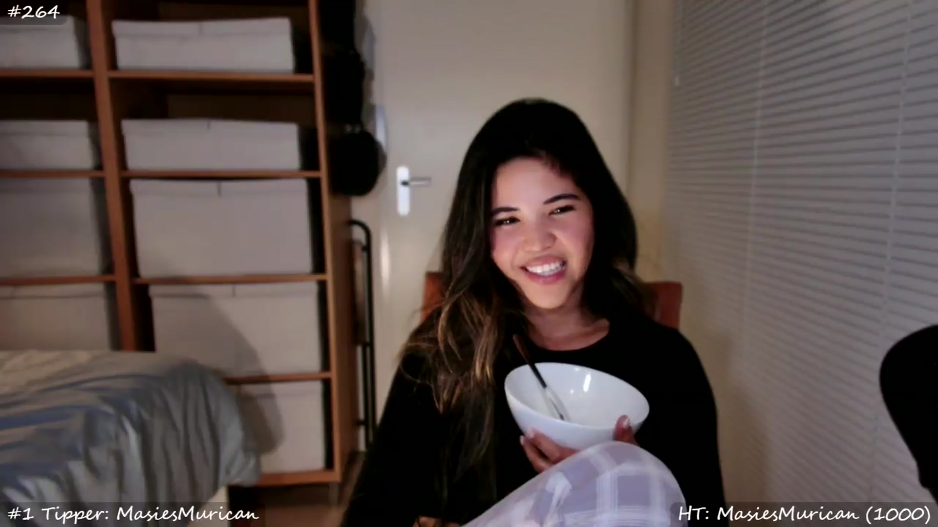 Gallery image thumbnail from MissMasie's myfreecams stream on, 05/13/2026, 02:50 image 19 of 20