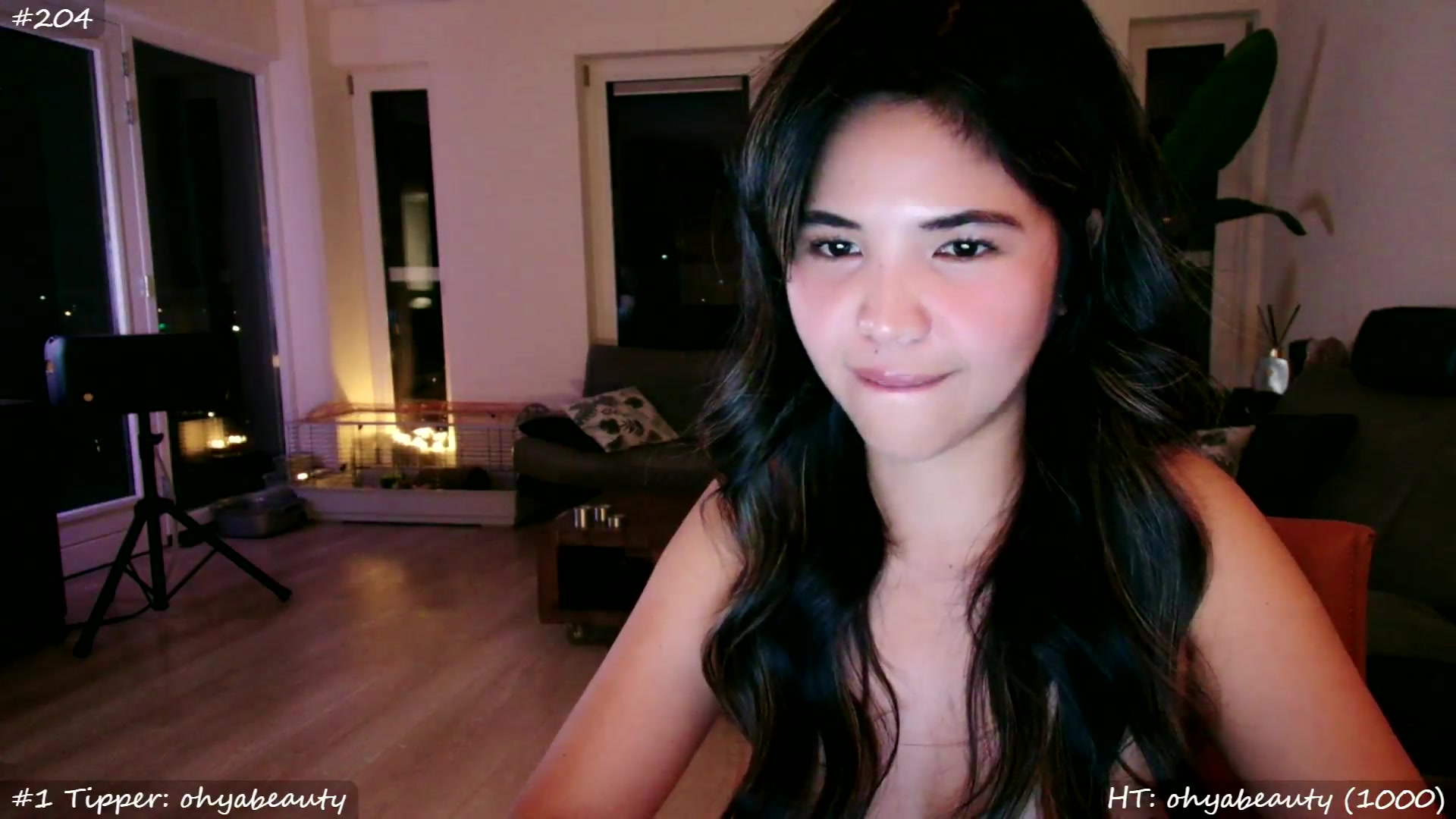 Gallery image thumbnail from MissMasie's myfreecams stream on, 05/17/2026, 24:03 image 6 of 20
