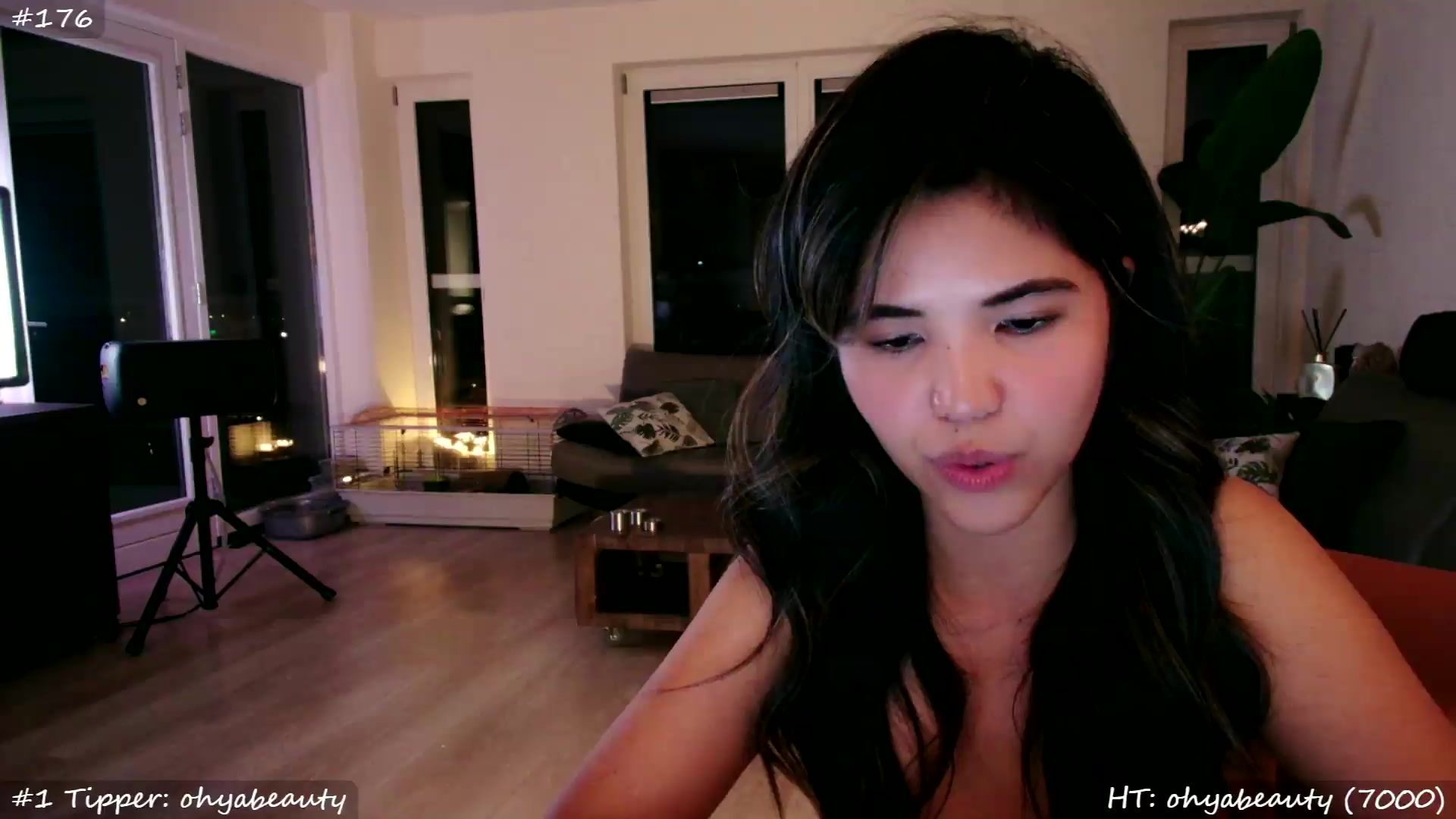 Gallery image thumbnail from MissMasie's myfreecams stream on, 05/17/2026, 24:03 image 19 of 20