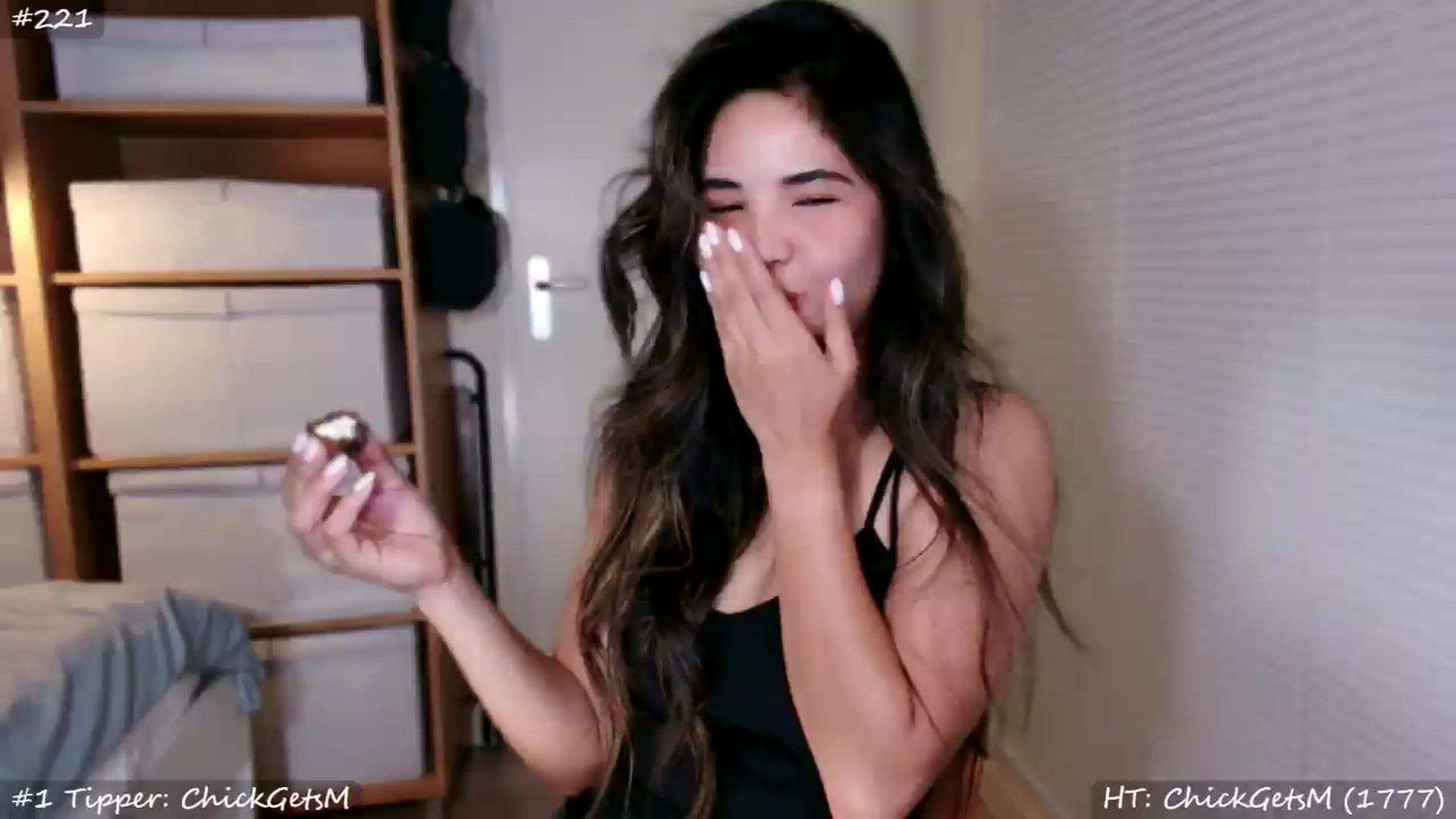 Gallery image thumbnail from MissMasie's myfreecams stream on, 05/30/2026, 21:46 image 17 of 20