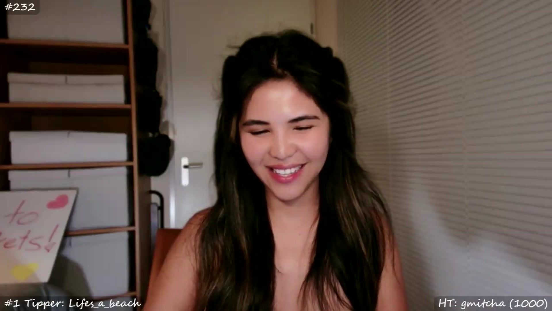 Gallery image thumbnail from MissMasie's myfreecams stream on, 06/27/2026, 24:14 image 18 of 20