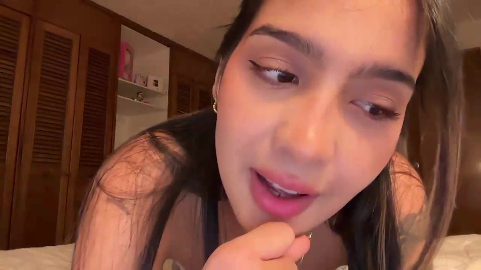 Gallery image thumbnail from MissMay's myfreecams stream on, 07/28/2026, 02:06 image 12 of 20