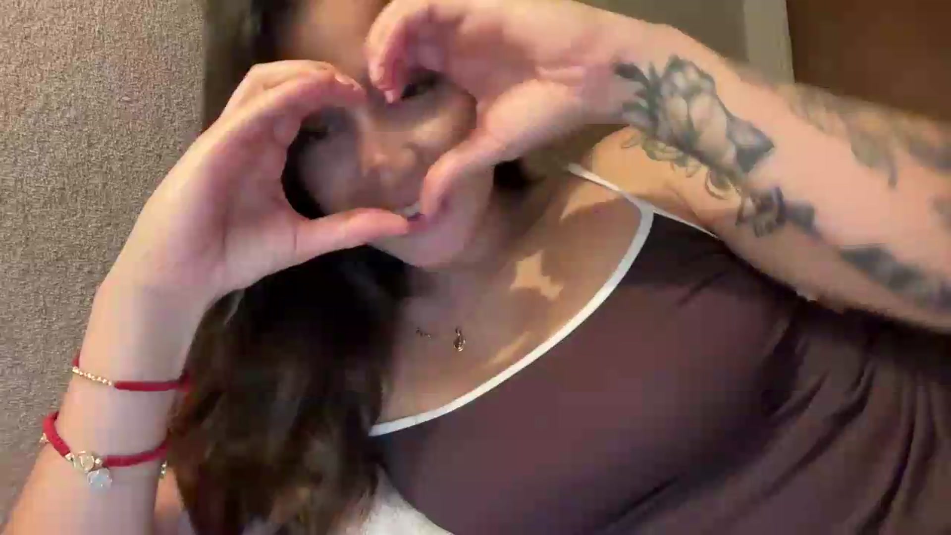 Gallery image thumbnail from MissMay's myfreecams stream on, 08/22/2026, 06:02 image 7 of 20