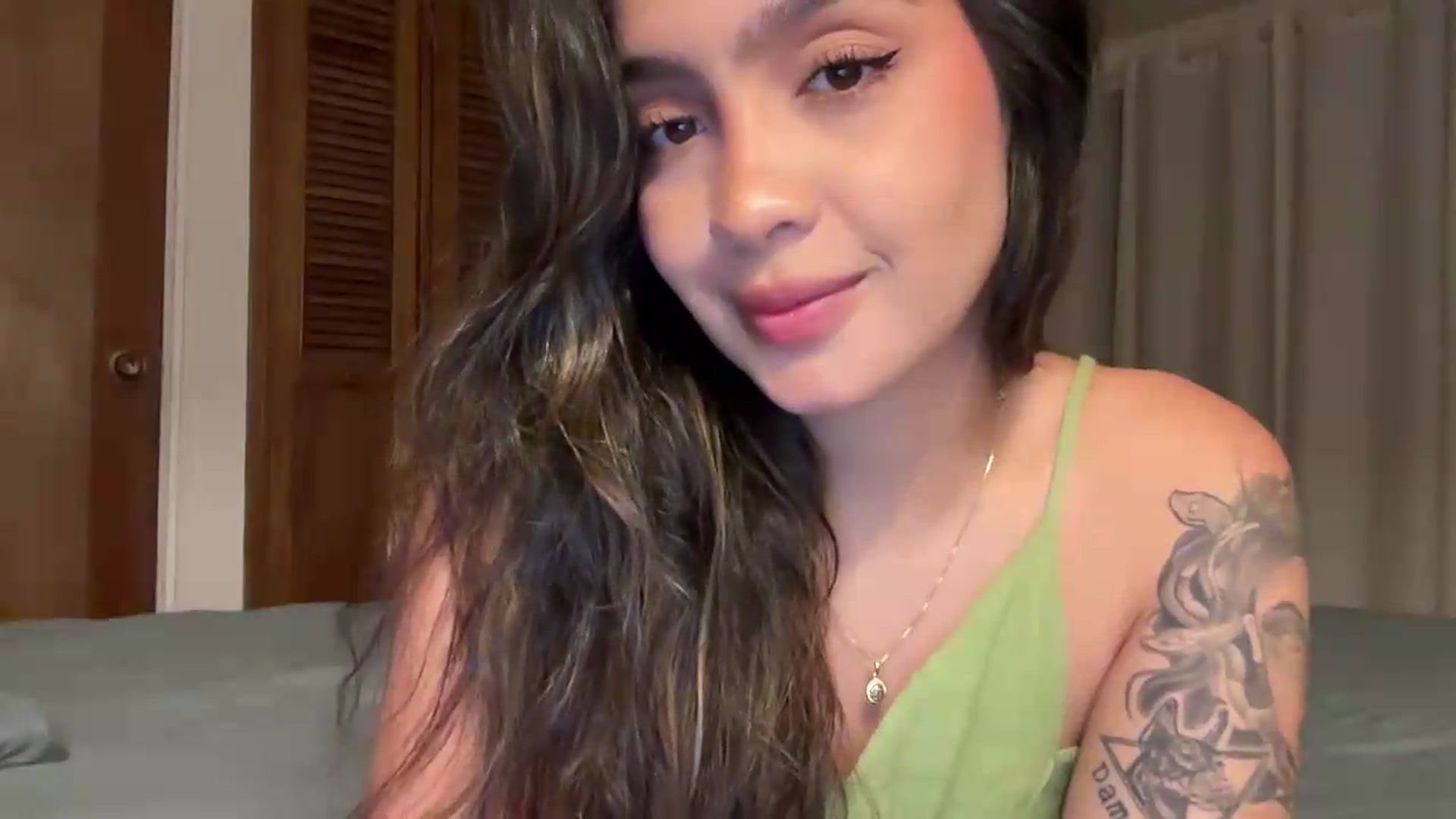 Gallery image thumbnail from MissMay's myfreecams stream on, 08/28/2026, 01:39 image 13 of 20