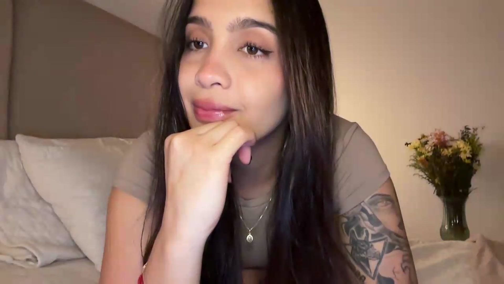 Gallery image thumbnail from MissMay's myfreecams stream on, 09/25/2026, 02:38 image 20 of 20