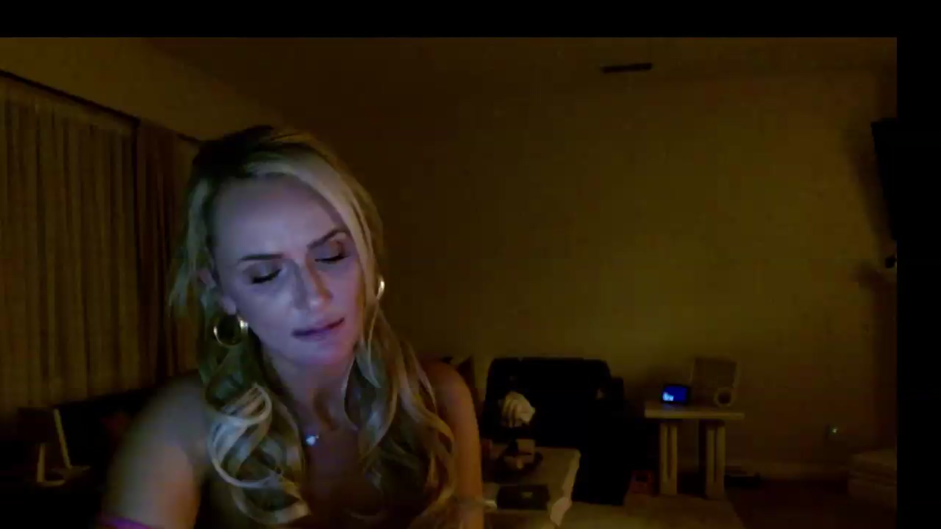 Gallery image thumbnail from MissMayah's myfreecams stream on, 05/23/2026, 07:19 image 20 of 20
