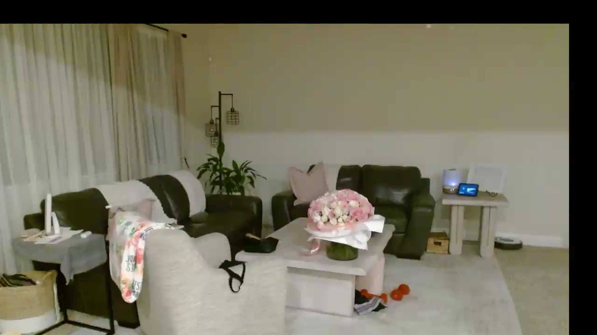Gallery image thumbnail from MissMayah's myfreecams stream on, 06/13/2026, 06:06 image 14 of 20