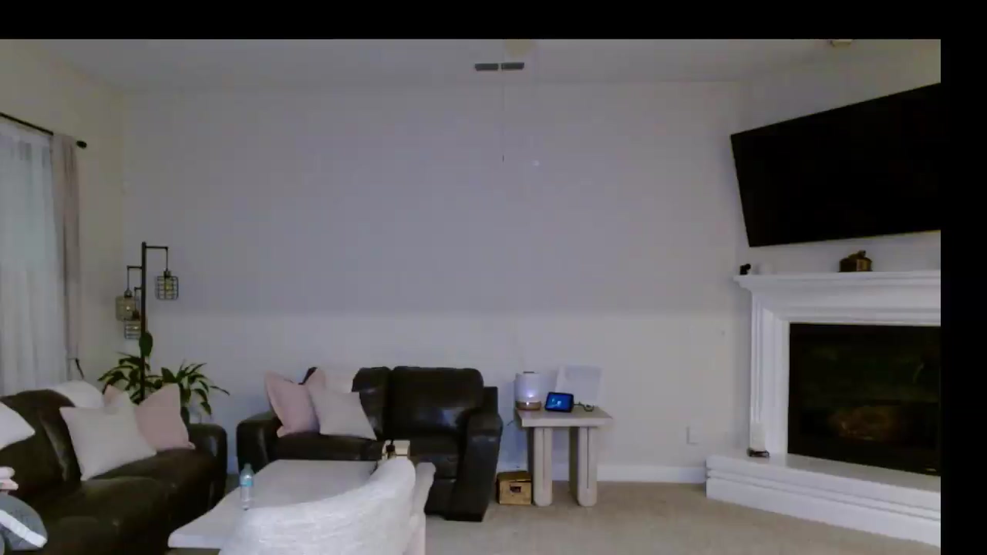 Gallery image thumbnail from MissMayah's myfreecams stream on, 06/20/2026, 04:48 image 19 of 20
