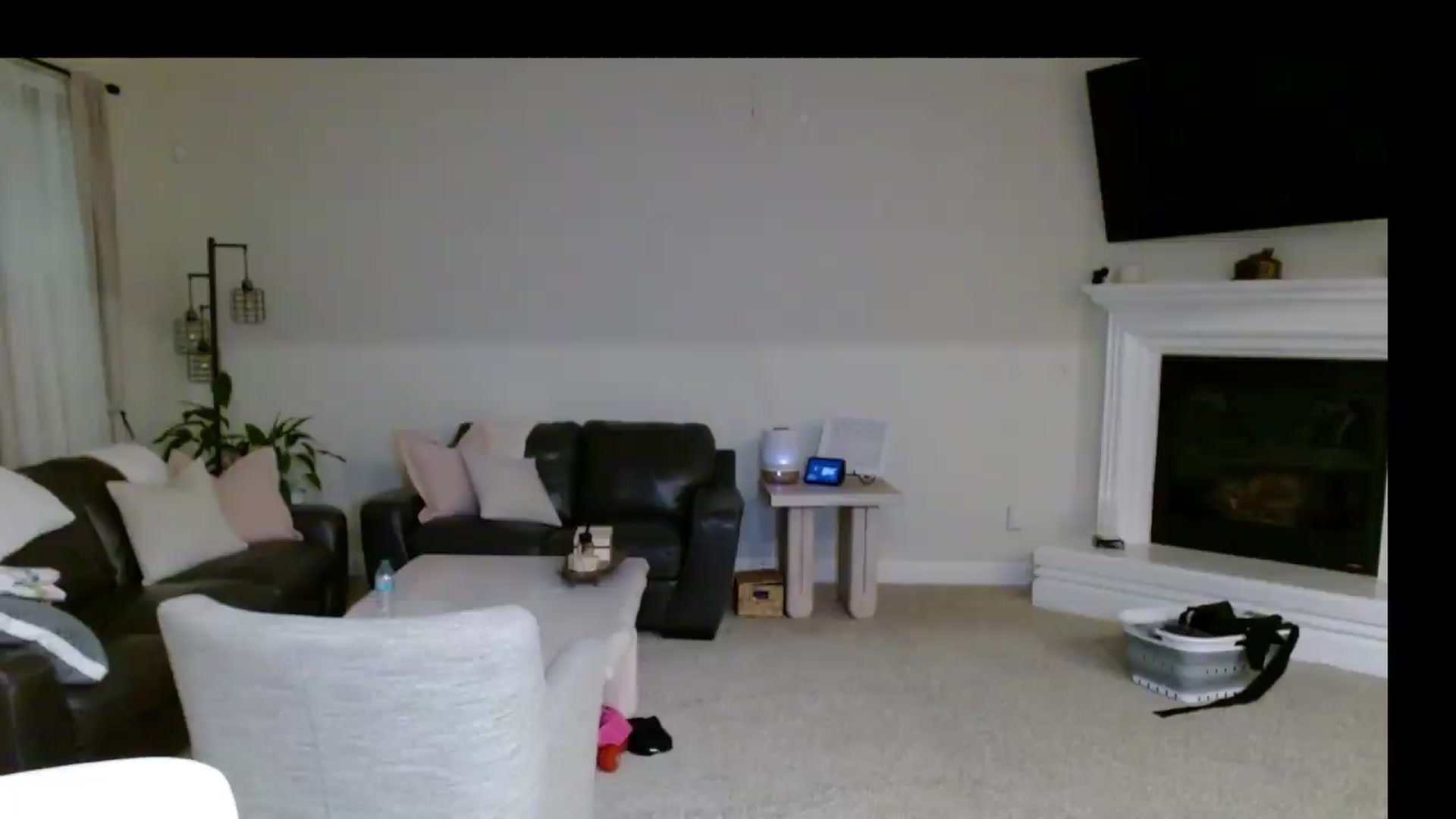 Gallery image thumbnail from MissMayah's myfreecams stream on, 06/20/2026, 04:48 image 15 of 20