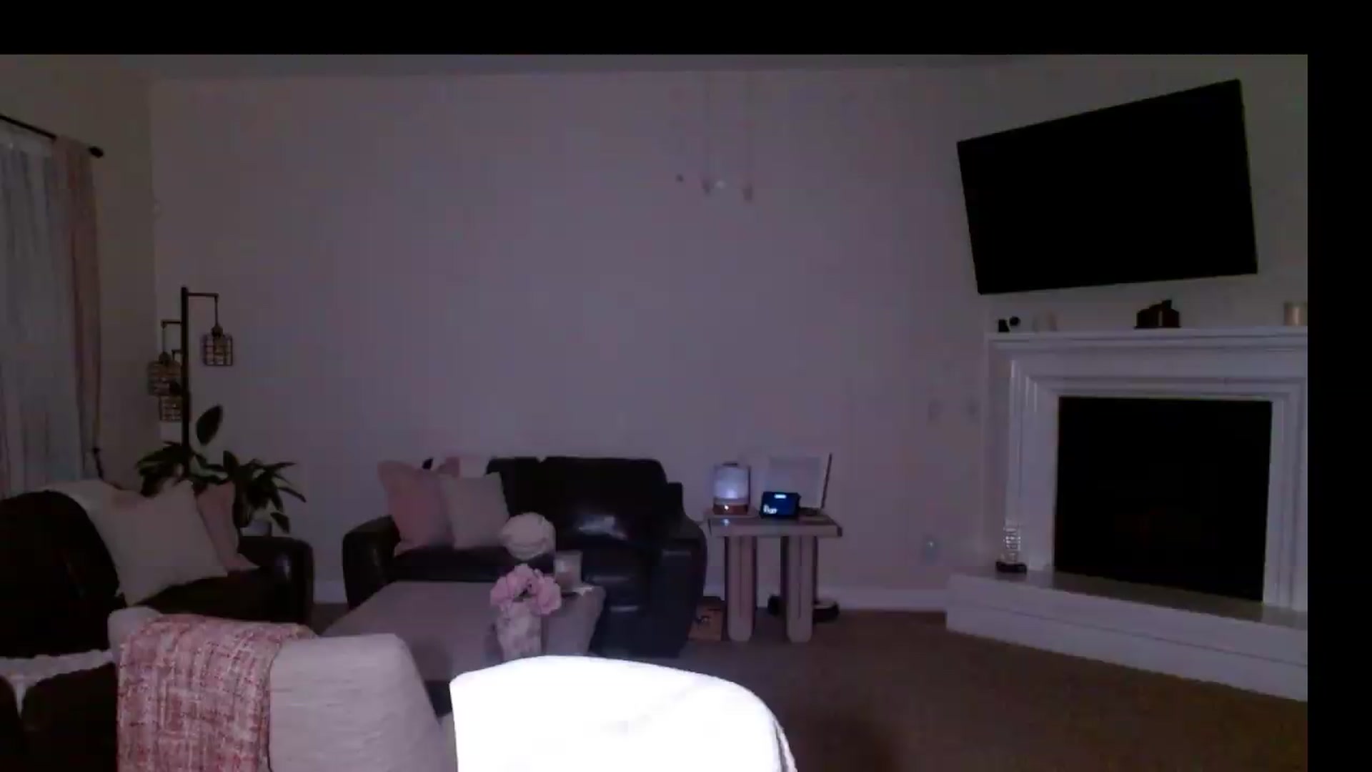 Gallery image thumbnail from MissMayah's myfreecams stream on, 07/04/2026, 07:49 image 8 of 20
