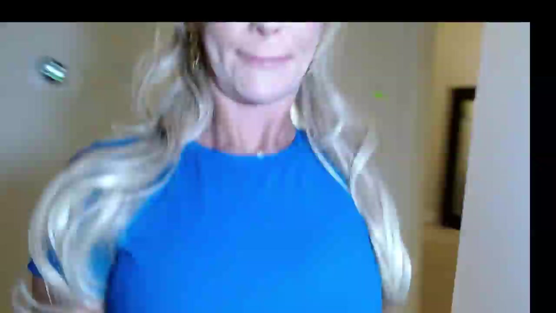 Gallery image thumbnail from MissMayah's myfreecams stream on, 07/12/2026, 06:18 image 4 of 20