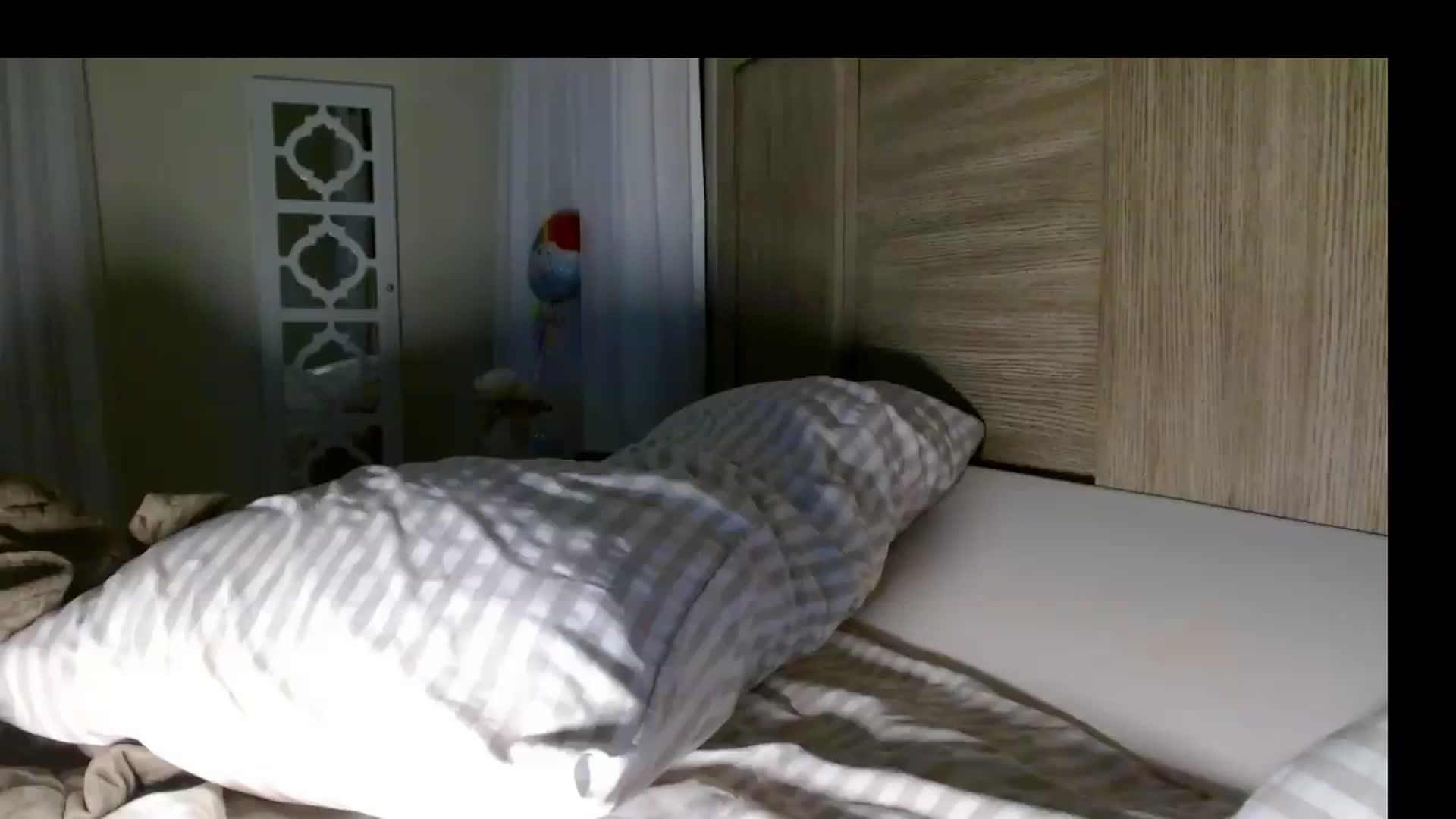Gallery image thumbnail from MissMayah's myfreecams stream on, 07/19/2026, 08:41 image 14 of 20