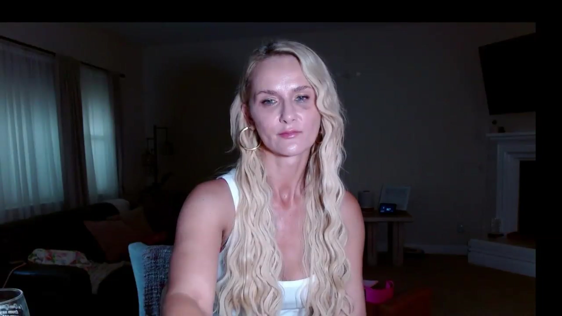 Gallery image thumbnail from MissMayah's myfreecams stream on, 08/16/2026, 06:03 image 4 of 20