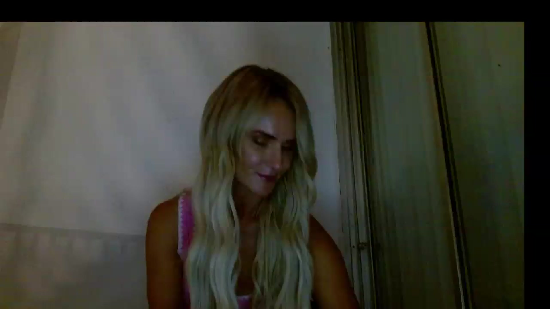 Gallery image thumbnail from MissMayah's myfreecams stream on, 08/22/2026, 05:24 image 18 of 20