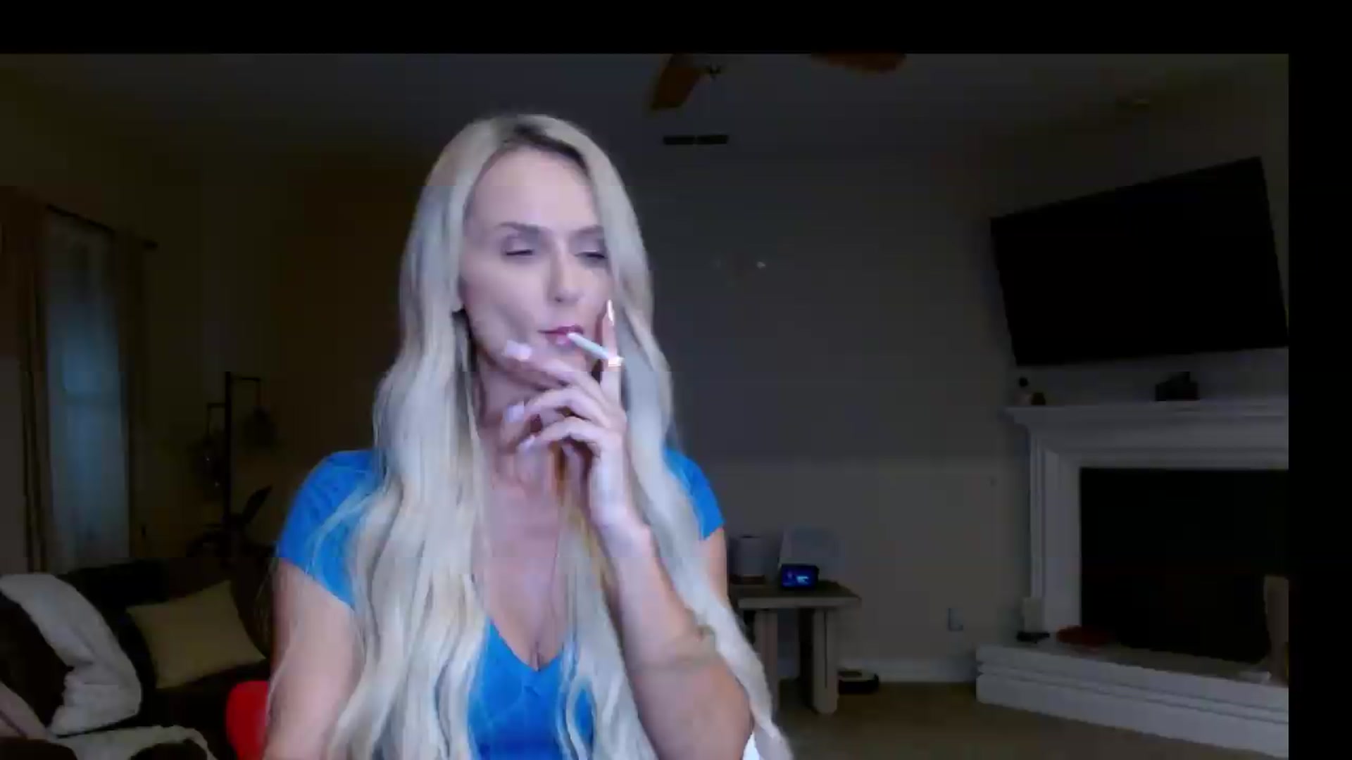 Gallery image thumbnail from MissMayah's myfreecams stream on, 08/23/2026, 04:30 image 2 of 20