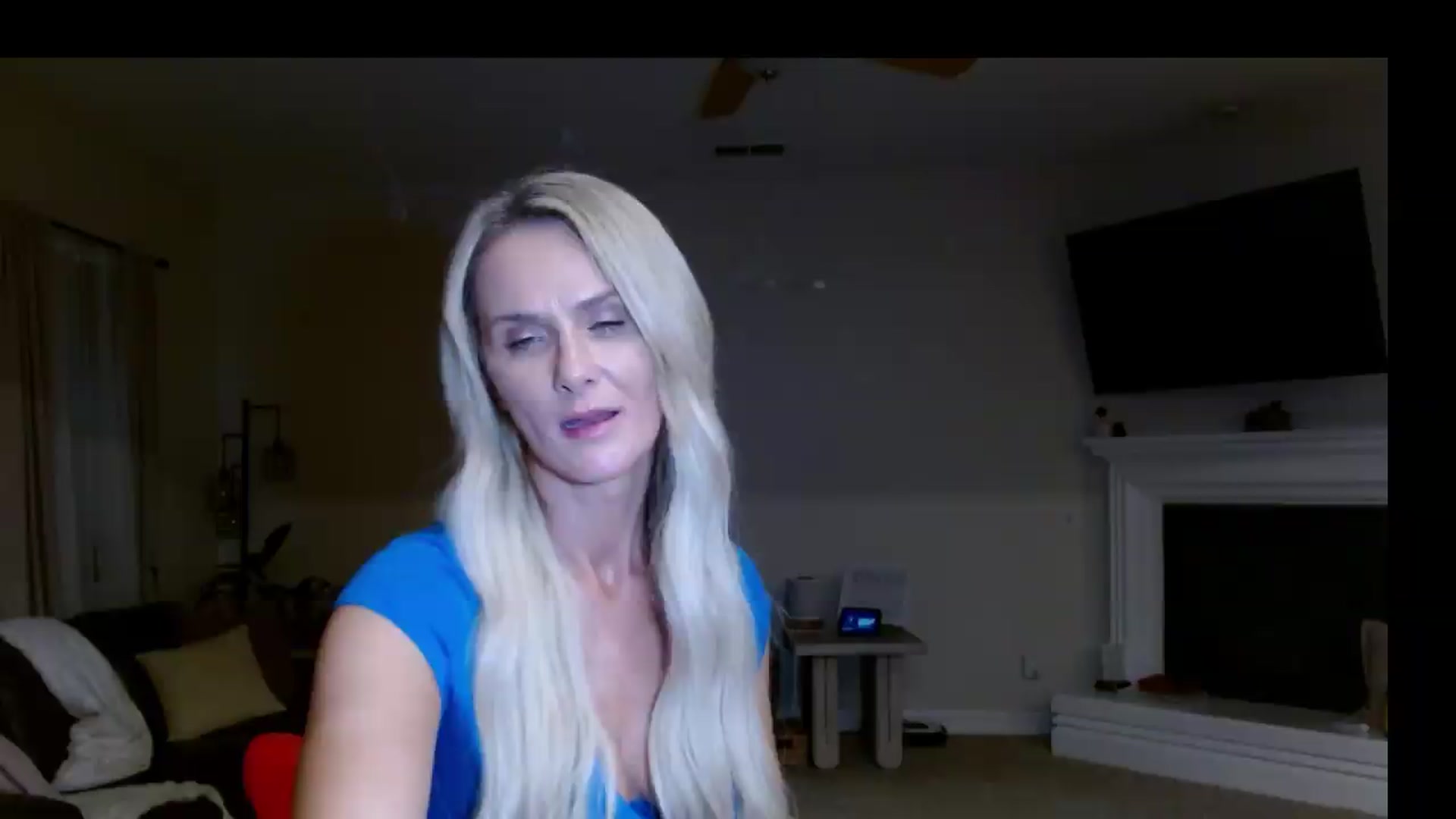 Gallery image thumbnail from MissMayah's myfreecams stream on, 08/23/2026, 04:30 image 5 of 20