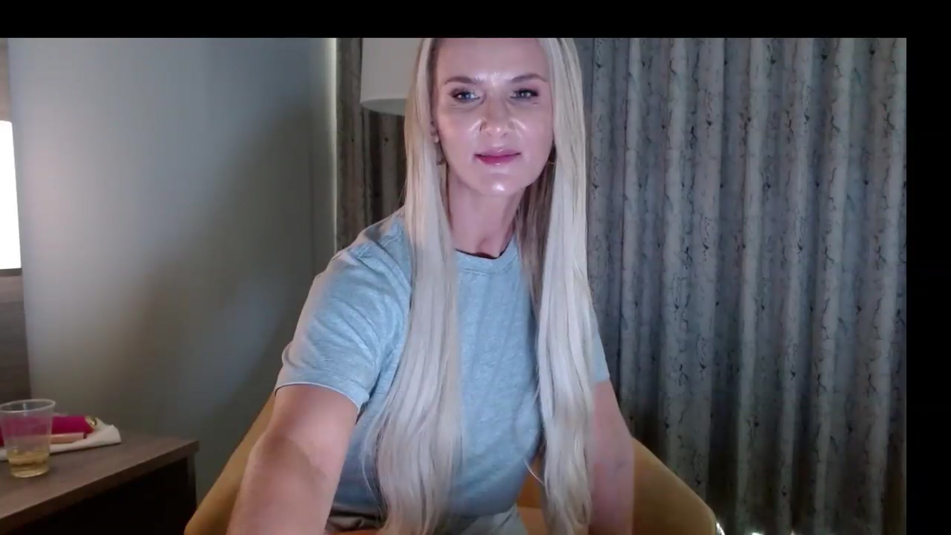 Gallery image thumbnail from MissMayah's myfreecams stream on, 08/30/2026, 01:03 image 15 of 20