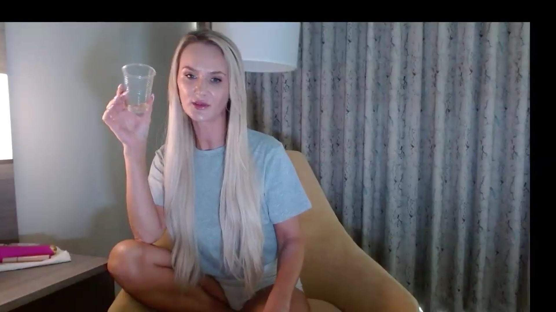 Gallery image thumbnail from MissMayah's myfreecams stream on, 08/30/2026, 01:03 image 13 of 20