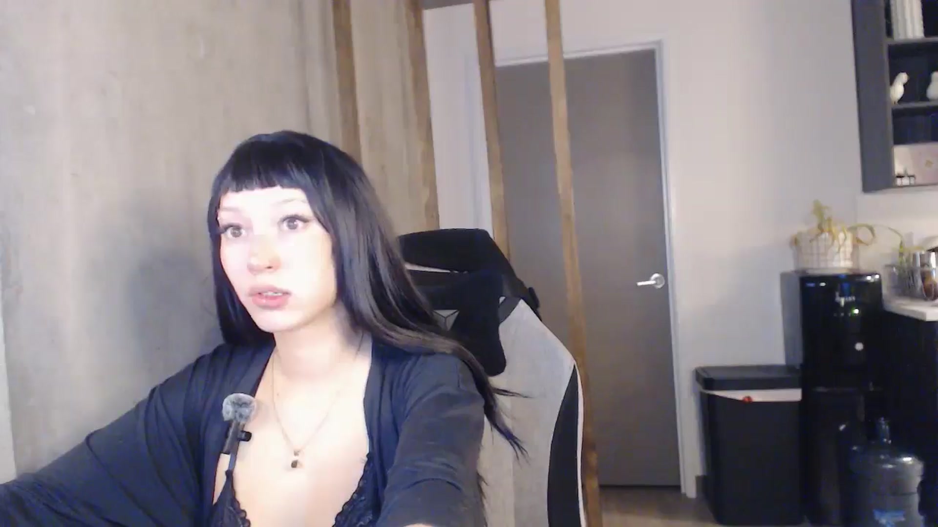 Gallery image thumbnail from MissMegatron's myfreecams stream on, 11/01/2025, 01:30 image 18 of 20