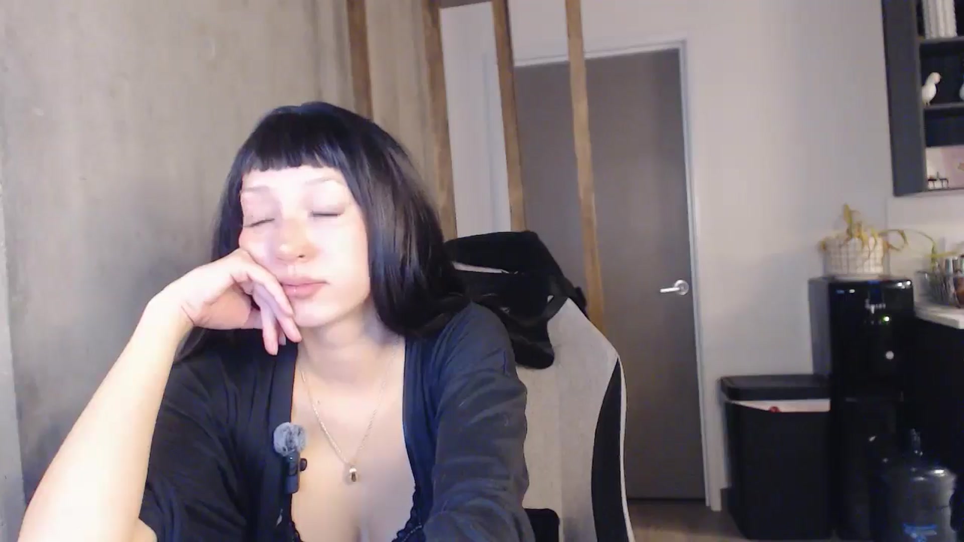 Gallery image thumbnail from MissMegatron's myfreecams stream on, 11/01/2025, 01:30 image 6 of 20