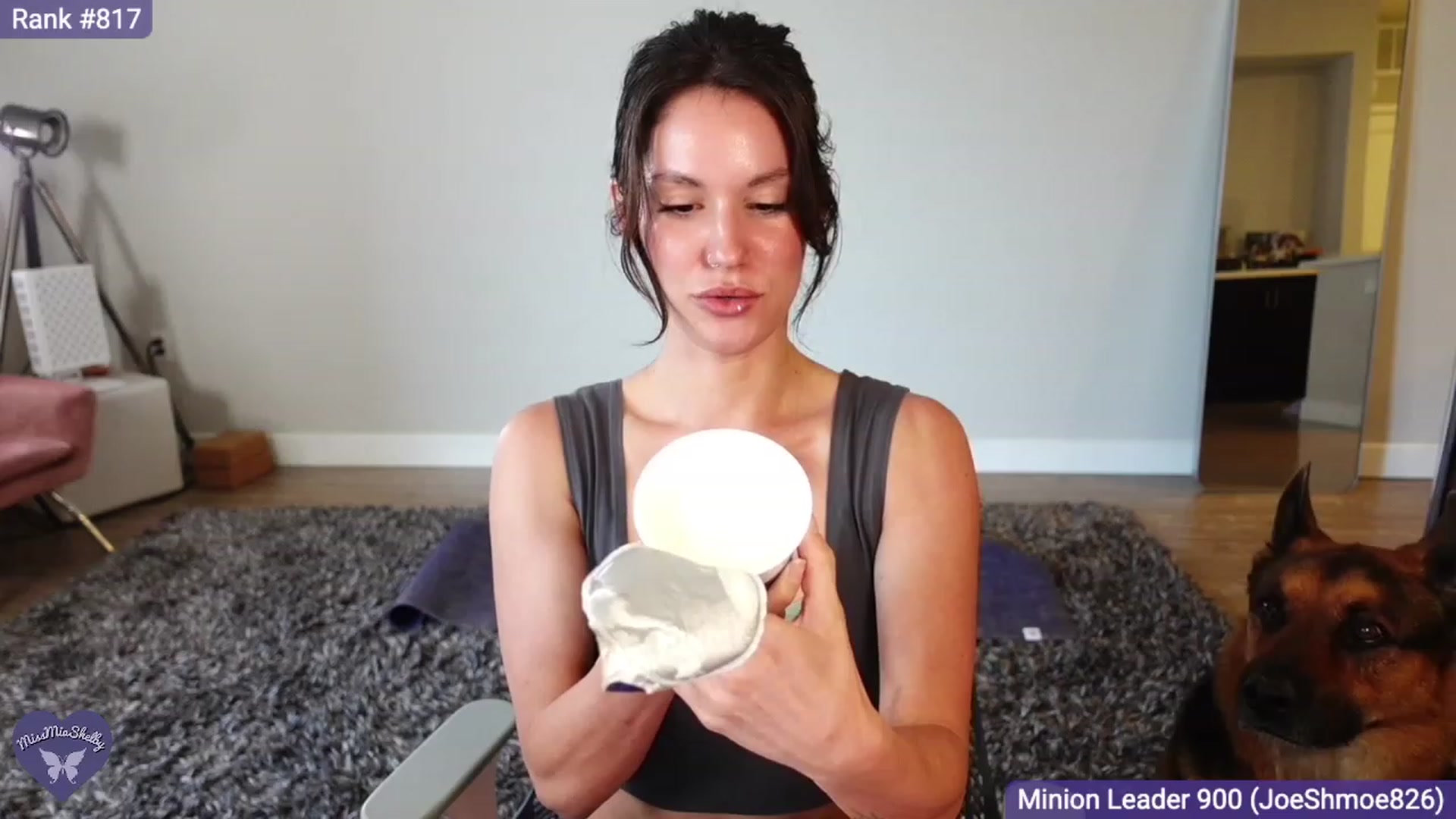 Gallery image thumbnail from MissMiaShelby's myfreecams stream on, 09/28/2023, 23:26 image 11 of 20