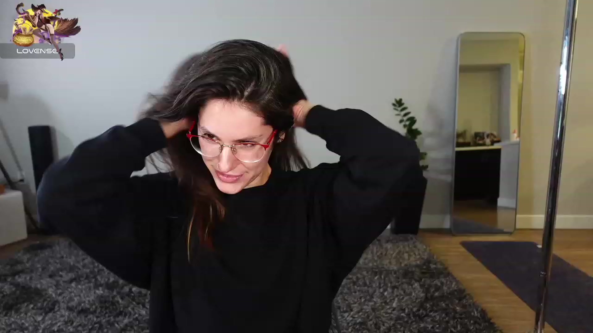 Gallery image thumbnail from MissMiaShelby's myfreecams stream on, 10/31/2023, 04:16 image 9 of 20