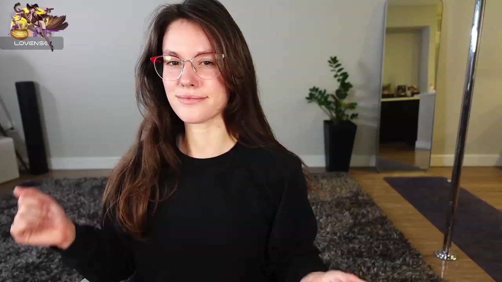 Gallery image thumbnail from MissMiaShelby's myfreecams stream on, 10/31/2023, 04:16 image 5 of 20