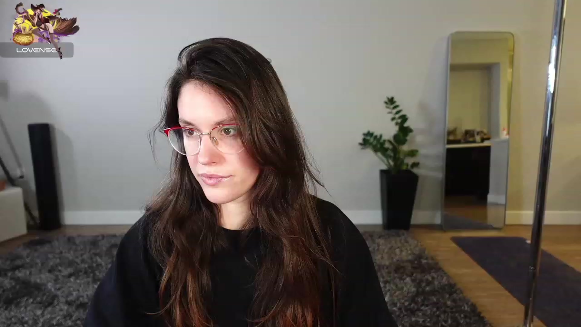 Gallery image thumbnail from MissMiaShelby's myfreecams stream on, 10/31/2023, 04:16 image 10 of 20