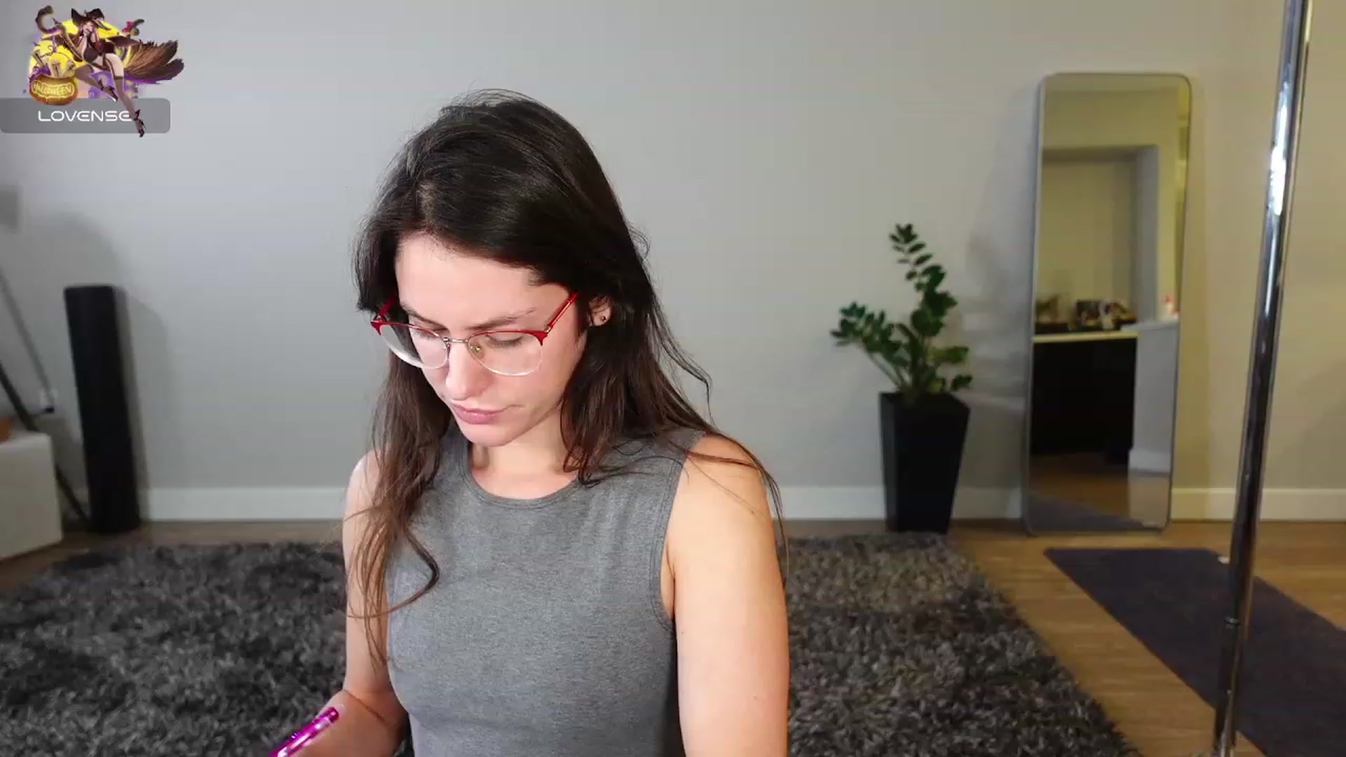 Gallery image thumbnail from MissMiaShelby's myfreecams stream on, 10/31/2023, 04:16 image 14 of 20