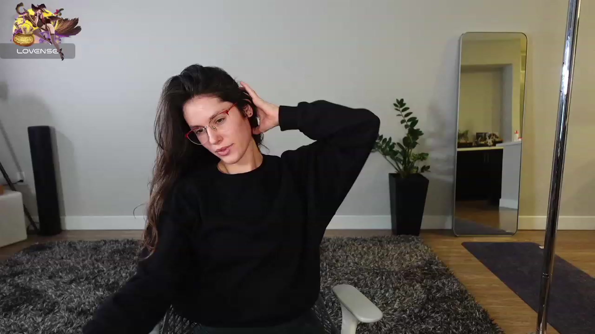 Gallery image thumbnail from MissMiaShelby's myfreecams stream on, 10/31/2023, 04:16 image 12 of 20