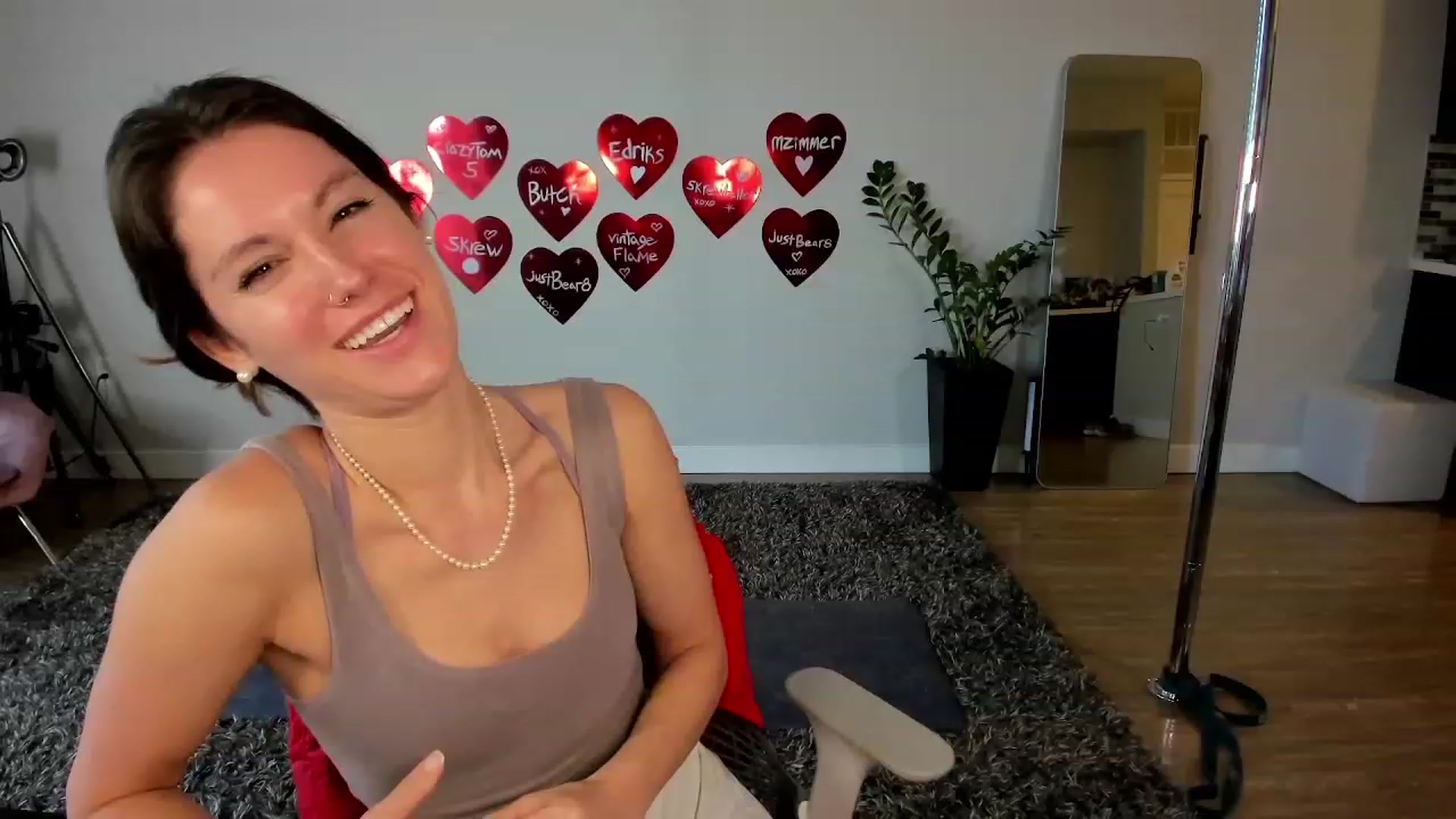 Gallery image thumbnail from MissMiaShelby's myfreecams stream on, 02/11/2024, 24:02 image 10 of 20