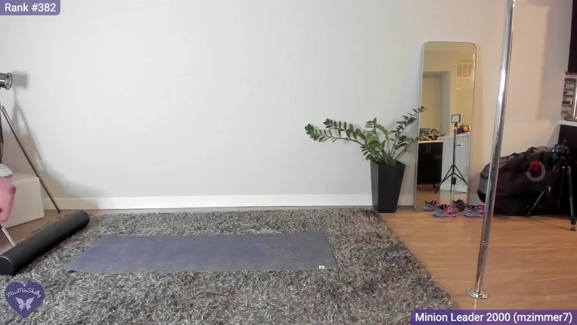 Gallery image thumbnail from MissMiaShelby's myfreecams stream on, 04/14/2024, 02:15 image 3 of 20
