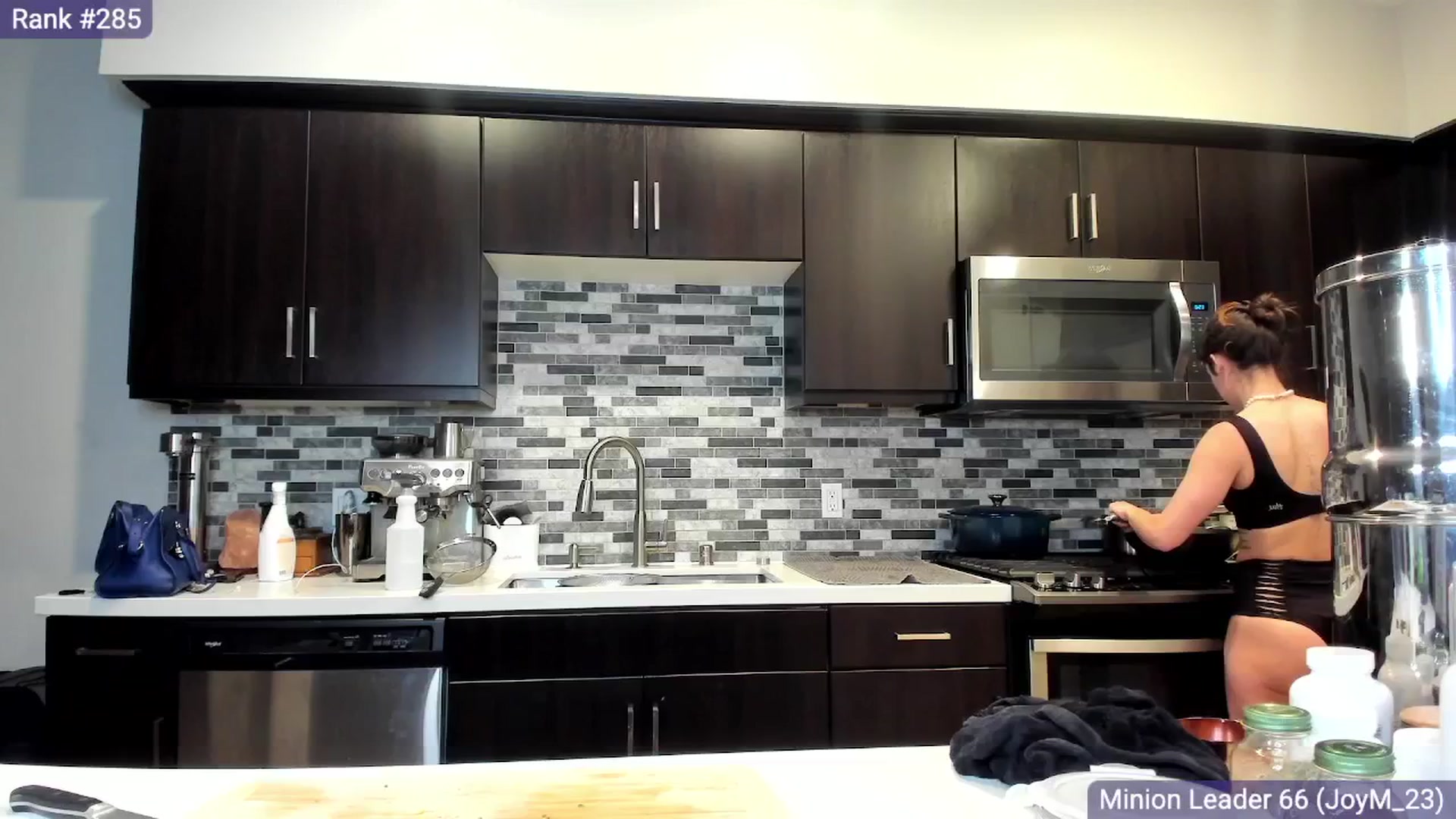 Gallery image thumbnail from MissMiaShelby's myfreecams stream on, 04/16/2024, 04:05 image 9 of 20
