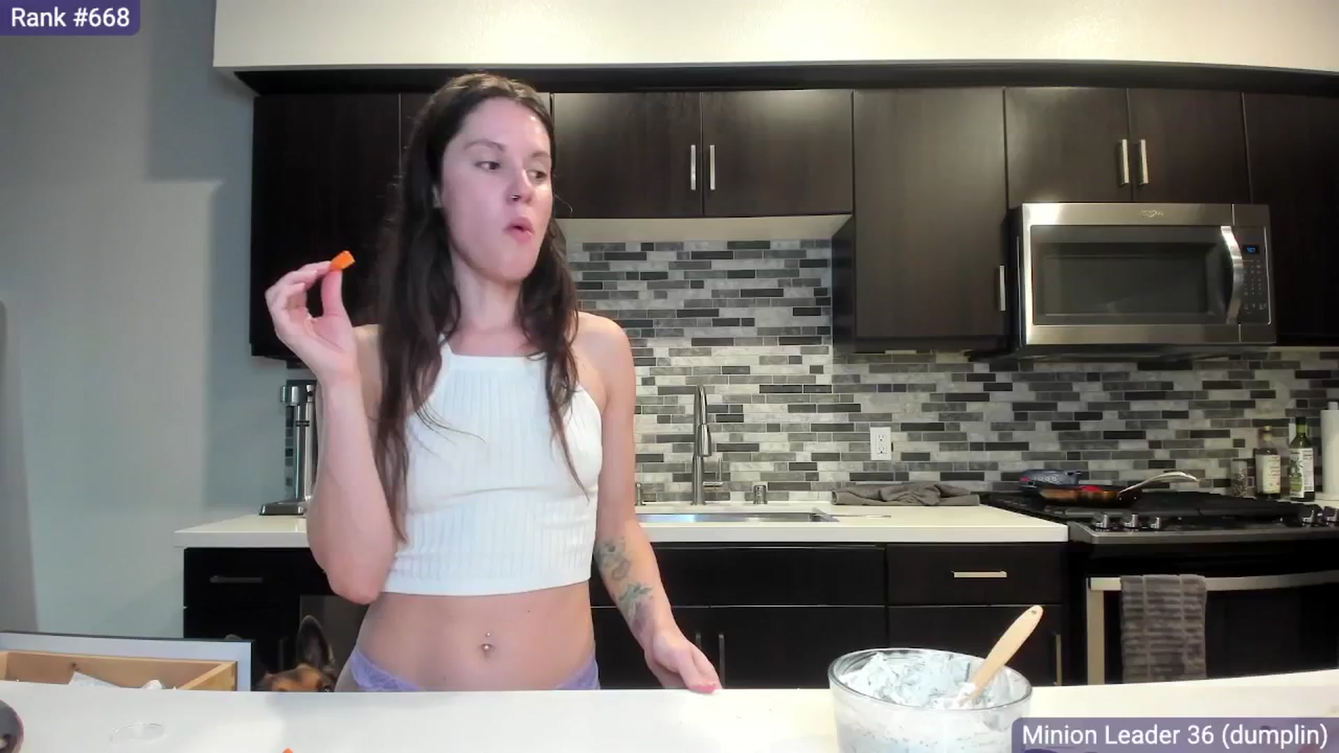 Gallery image thumbnail from MissMiaShelby's myfreecams stream on, 05/30/2024, 02:30 image 16 of 20