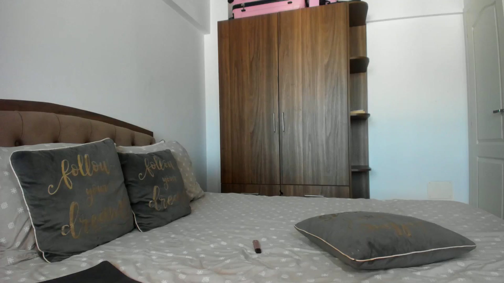 Gallery image thumbnail from MissMiaa's myfreecams stream on, 05/10/2024, 14:26 image 8 of 20
