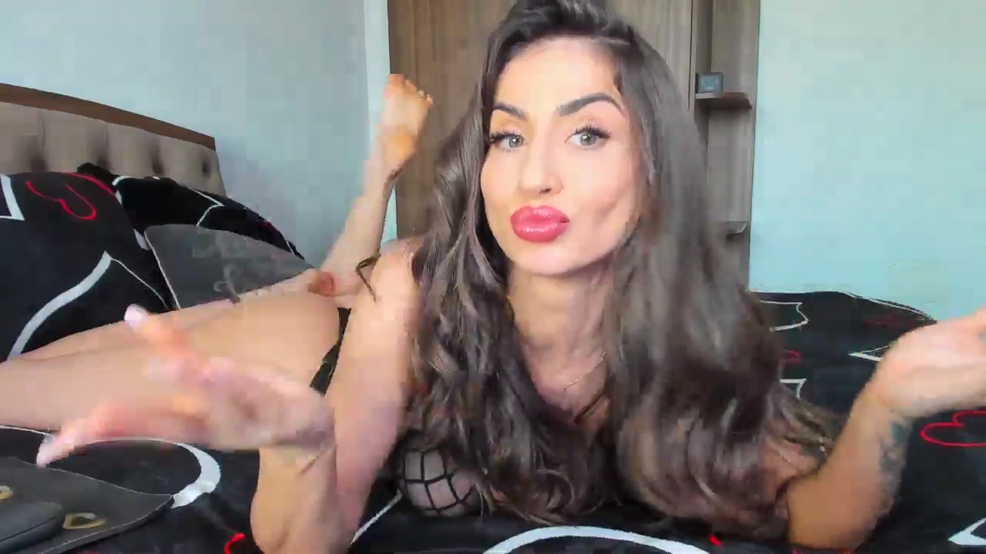 Gallery image thumbnail from MissMiaa's myfreecams stream on, 05/26/2024, 16:49 image 6 of 20