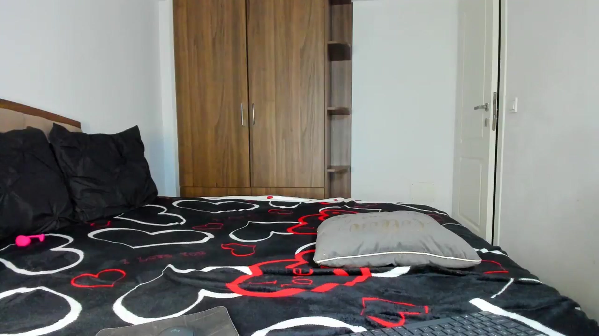 Gallery image thumbnail from MissMiaa's myfreecams stream on, 09/29/2024, 16:35 image 15 of 20