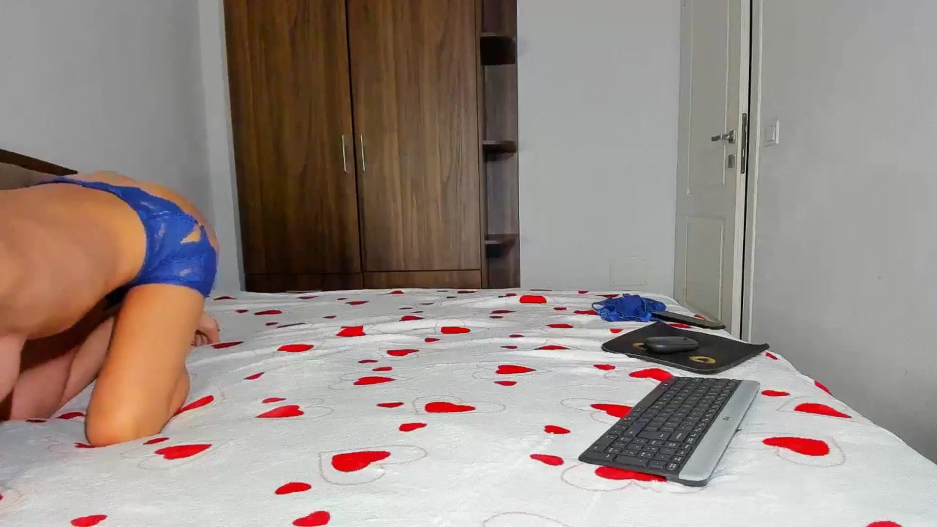 Gallery image thumbnail from MissMiaa's myfreecams stream on, 09/30/2024, 17:19 image 11 of 20