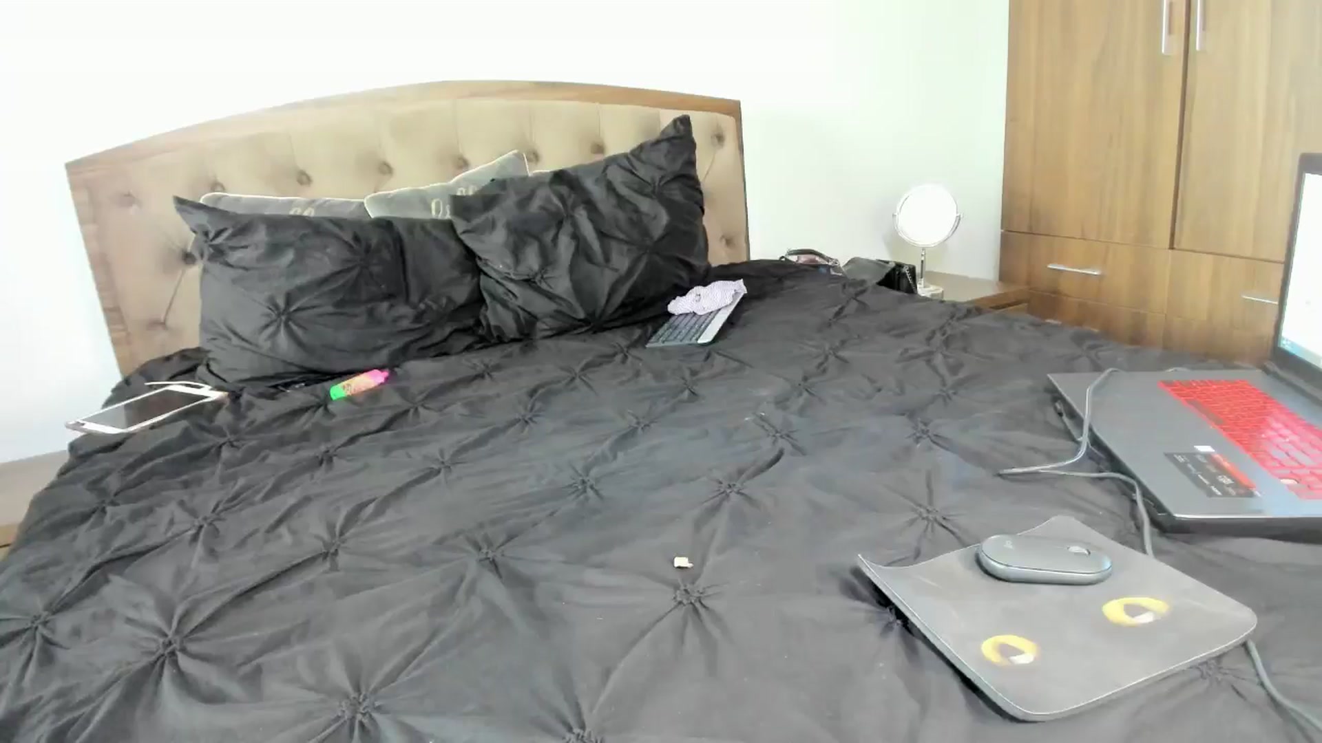 Gallery image thumbnail from MissMiaa's myfreecams stream on, 12/01/2024, 11:13 image 2 of 20