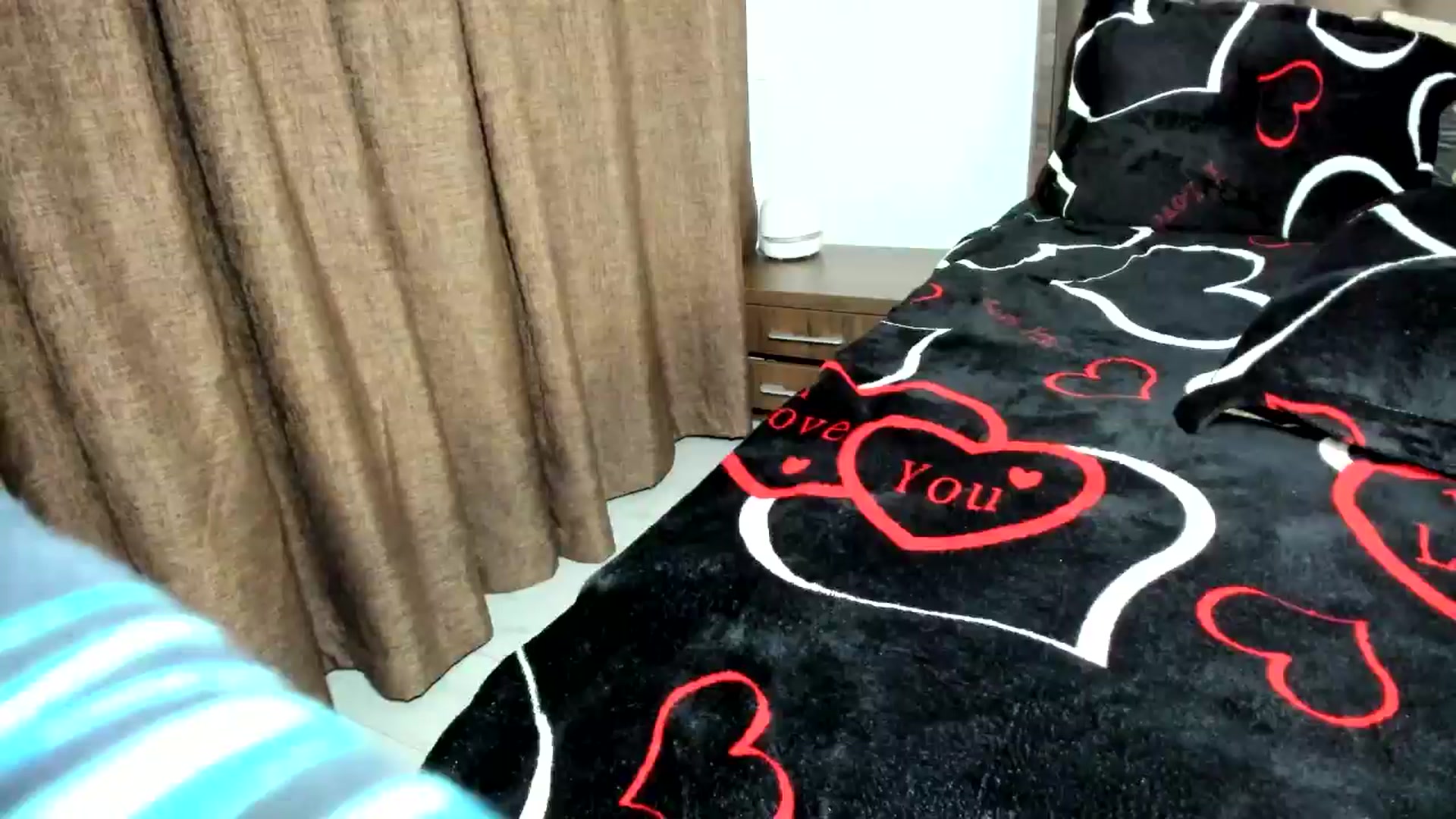 Gallery image thumbnail from MissMiaa's myfreecams stream on, 12/16/2024, 19:30 image 14 of 20