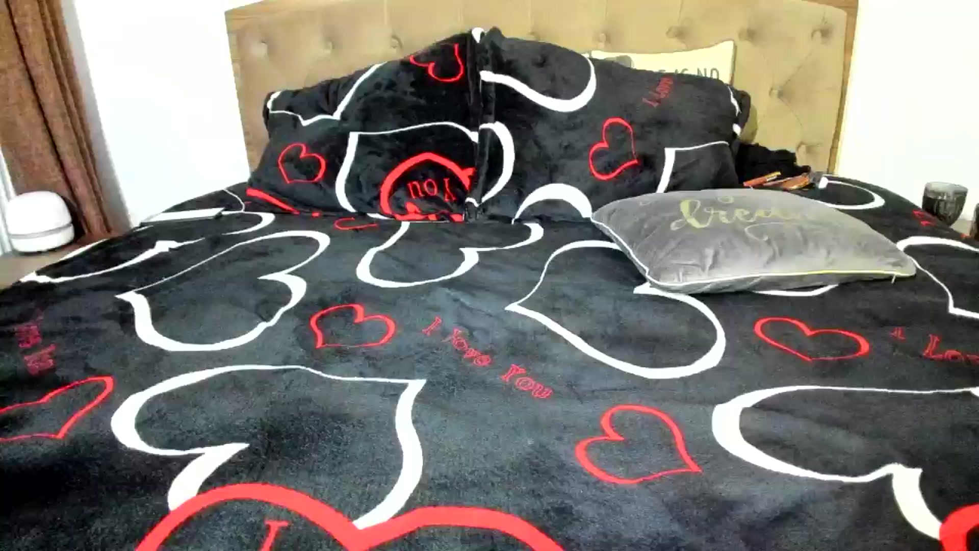 Gallery image thumbnail from MissMiaa's myfreecams stream on, 12/29/2024, 16:51 image 16 of 20