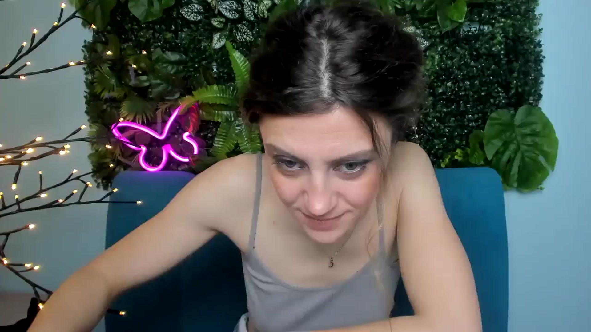 Gallery image thumbnail from MissMilenaa's myfreecams stream on, 05/16/2025, 09:11 image 1 of 20